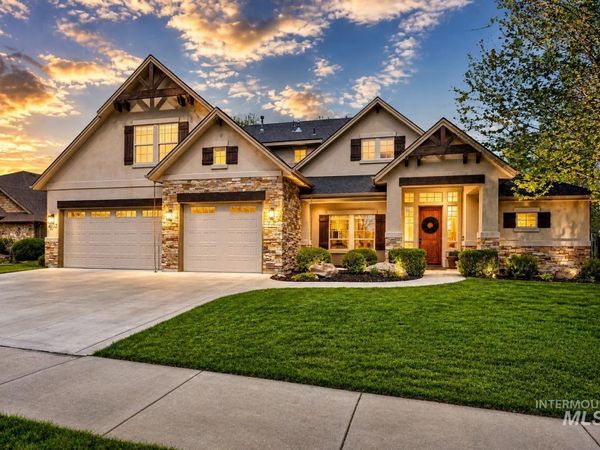 4212 W Pine Meadows Drive, Eagle, ID 83616