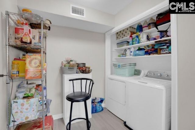 3600 Chateau Drive  Photo 12