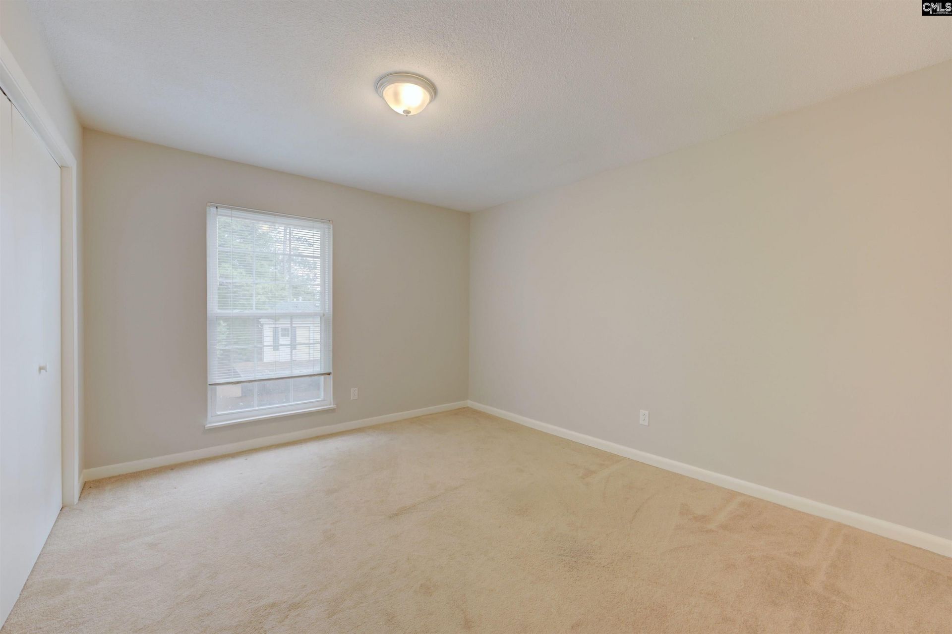 3600 Chateau Drive Photo 14
