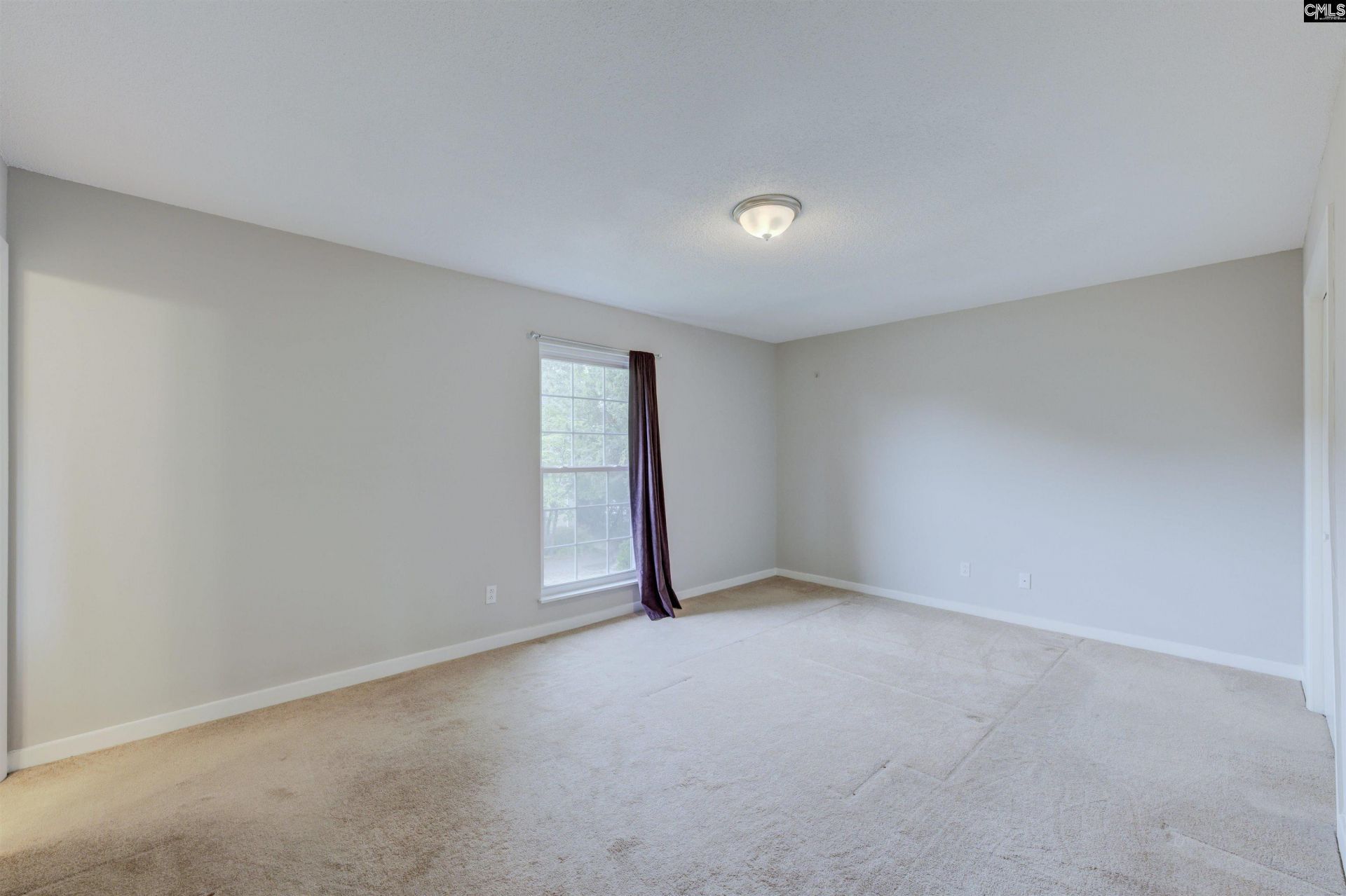 3600 Chateau Drive Photo 16