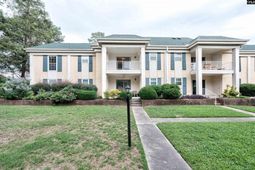 3600 Chateau Drive photo 4