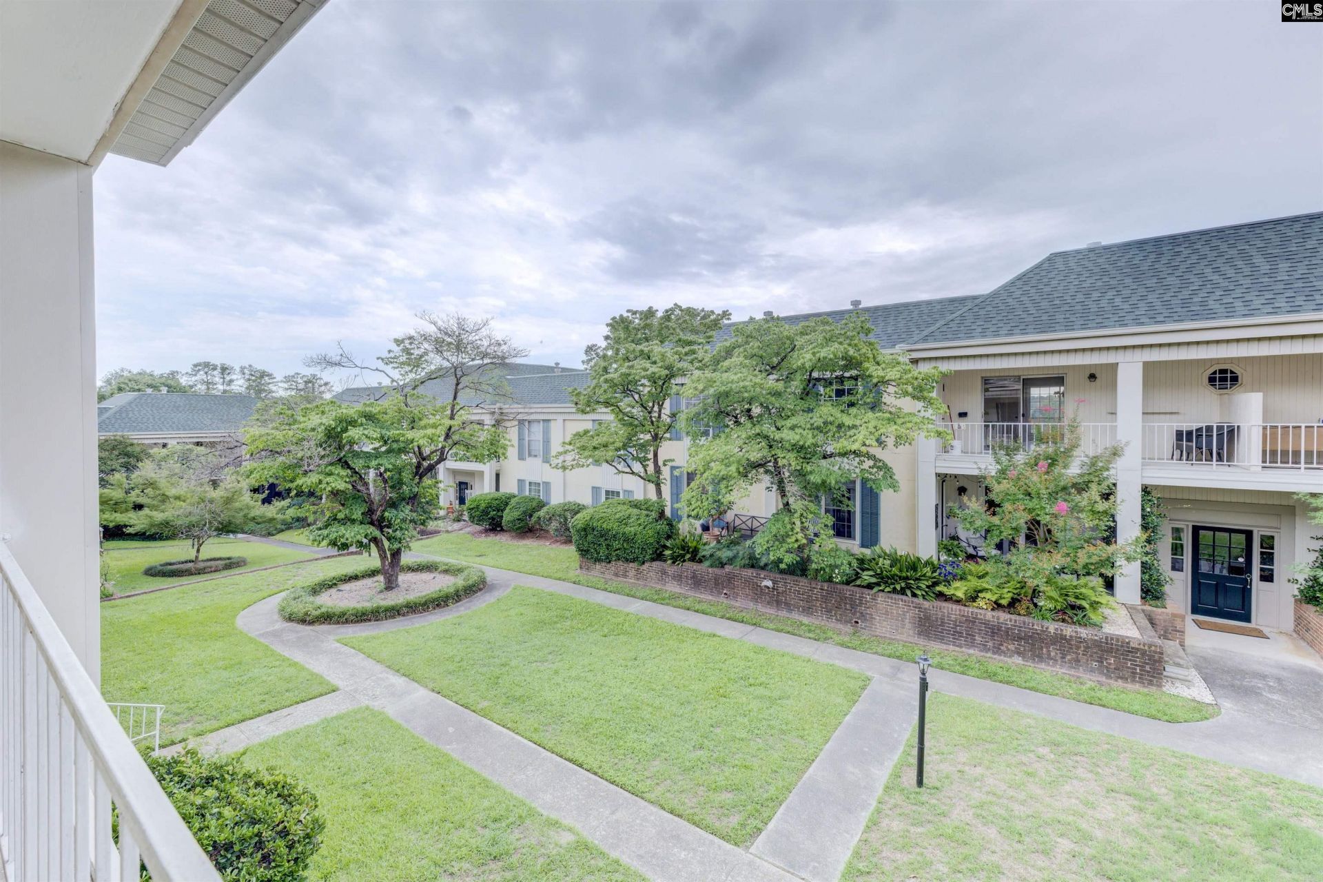 3600 Chateau Drive Photo 23
