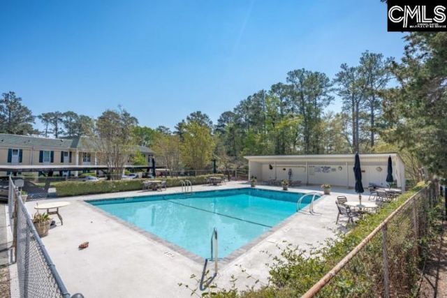 3600 Chateau Drive Photo 24