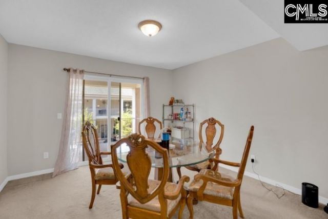 3600 Chateau Drive  Photo 6