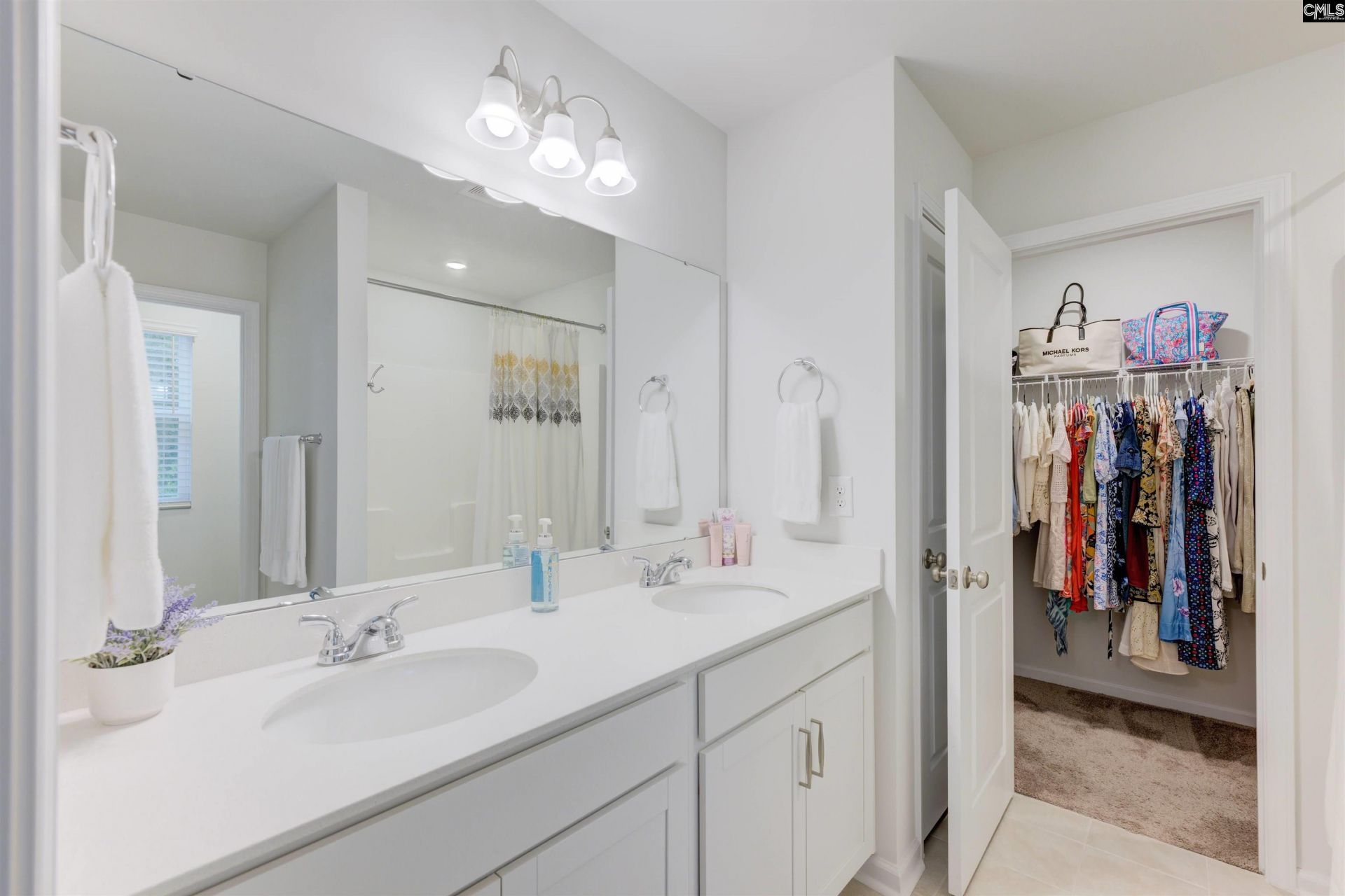 327 Reedmace Court  Photo 17