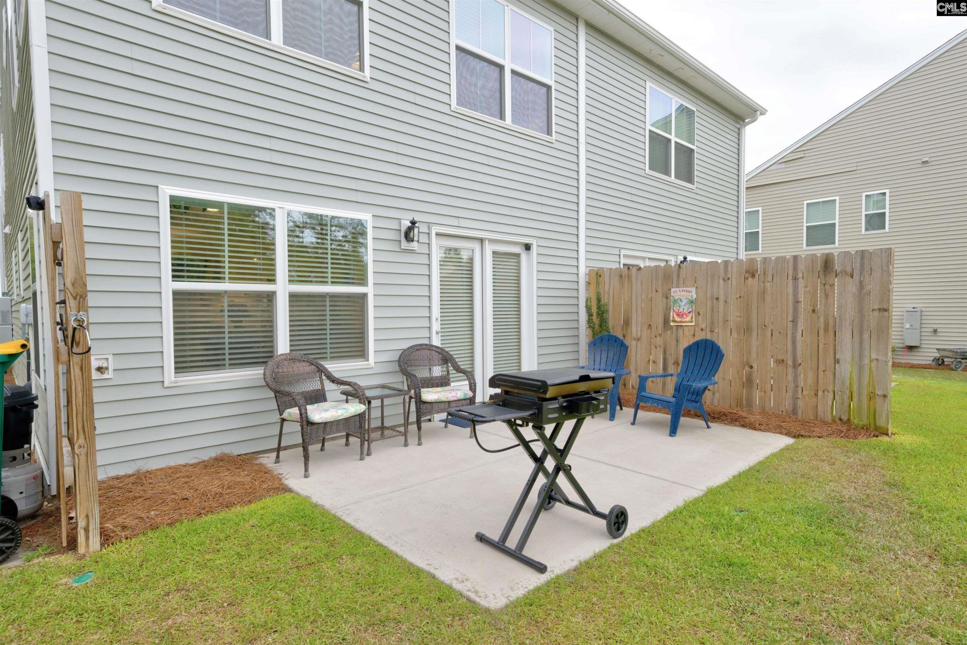 327 Reedmace Court  Photo 23