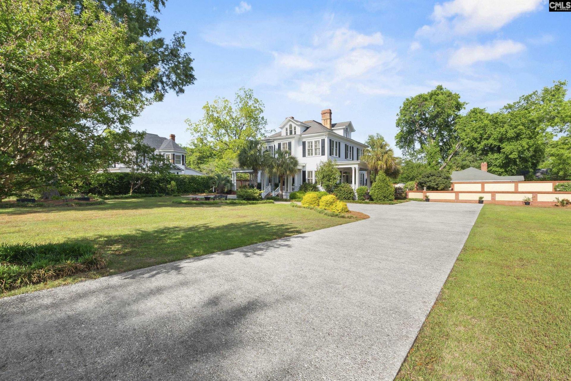 1704 Fair Street  Photo 4