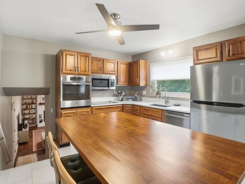 1838 Kingsway Court, Cincinnati, OH 45230 Photo 12