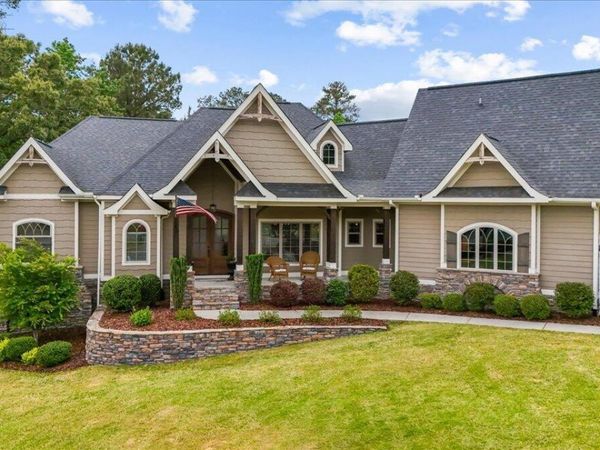 620 Herons Brook Drive, Whispering Pines, NC 28327
