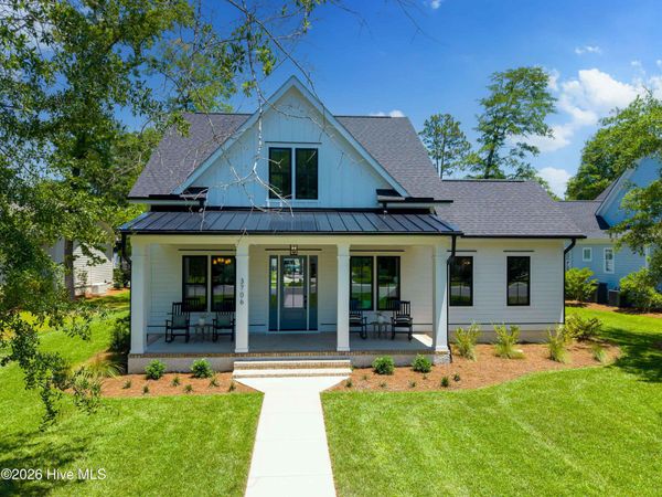 3706 Barnesmore Drive, Castle Hayne, NC 28429