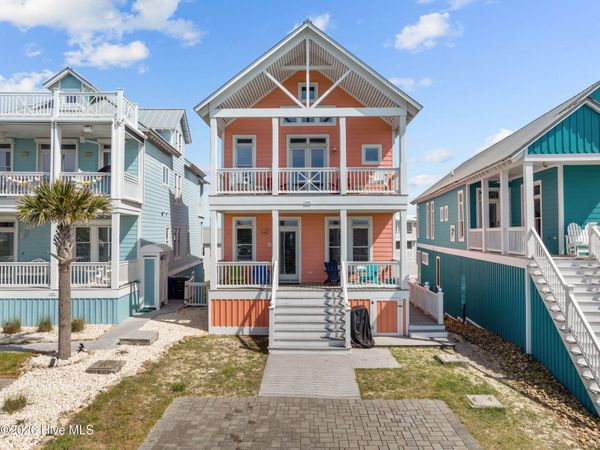 233 Sea Dreams Drive, Atlantic Beach, NC 28512