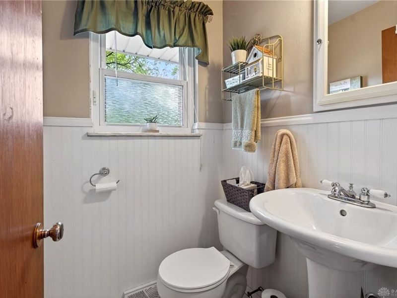 4200 Sugarcreek Drive, Bellbrook, OH 45305 Photo 15