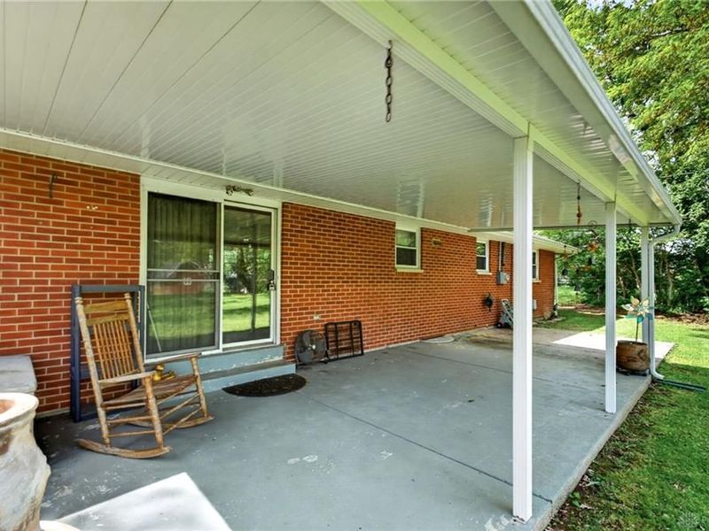 4200 Sugarcreek Drive, Bellbrook, OH 45305 Photo 24