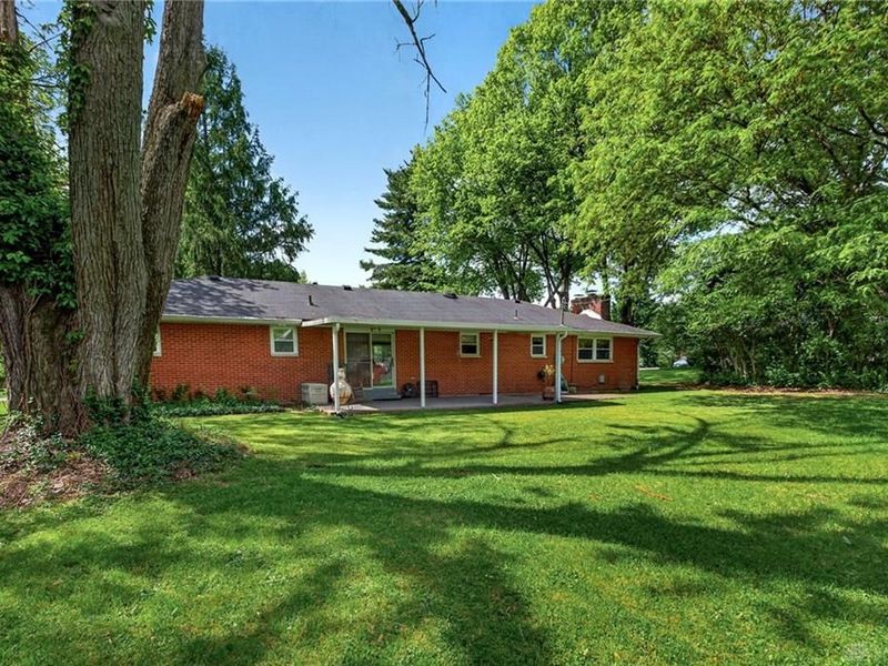 4200 Sugarcreek Drive, Bellbrook, OH 45305 Photo 26
