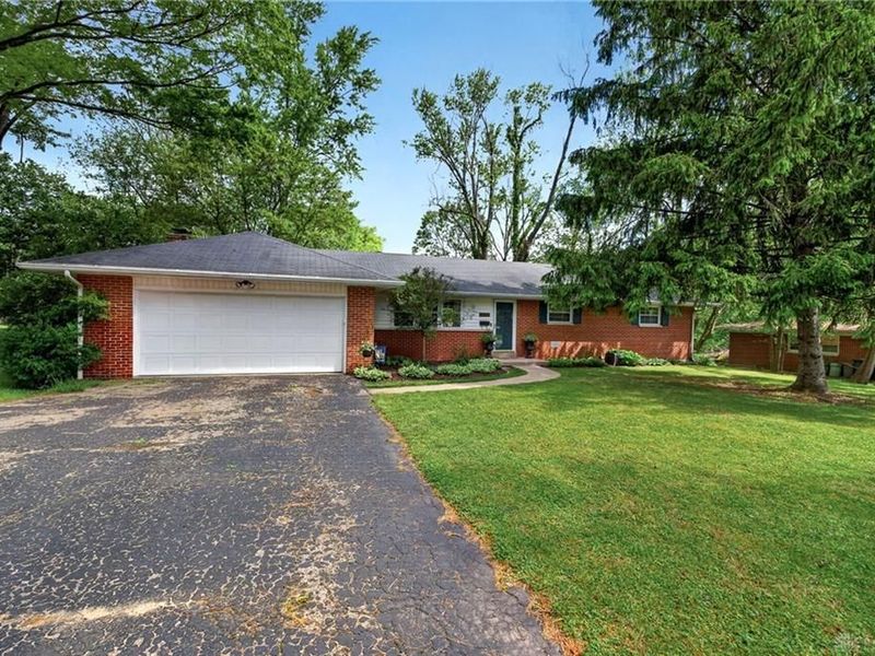 4200 Sugarcreek Drive, Bellbrook, OH 45305 Photo 29