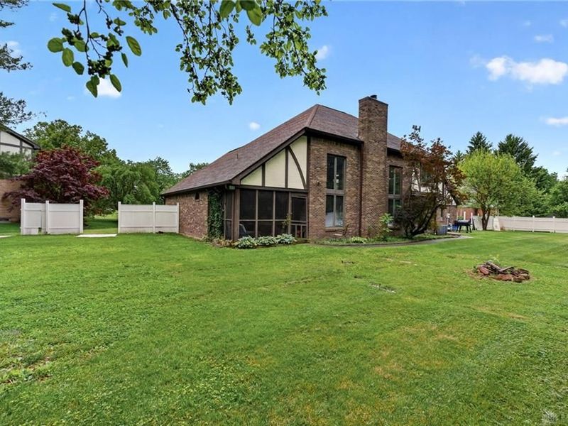 6870 Rosebud Way, Clayton, OH 45415 Photo 32