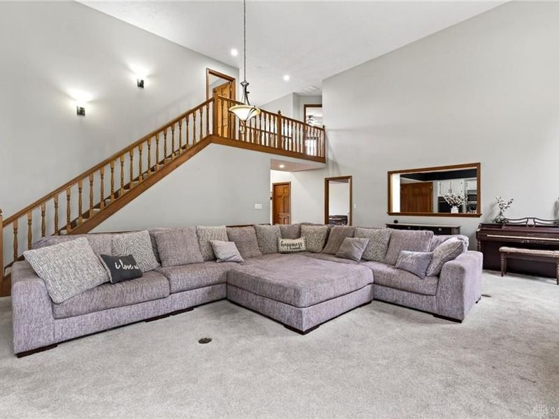 6870 Rosebud Way, Clayton, OH 45415 Photo 7