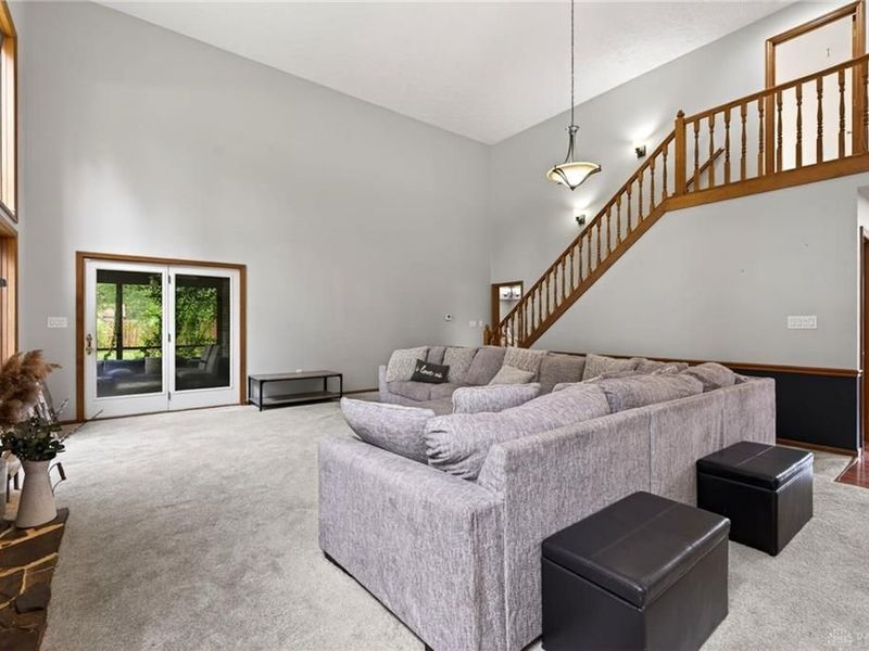 6870 Rosebud Way, Clayton, OH 45415 Photo 8