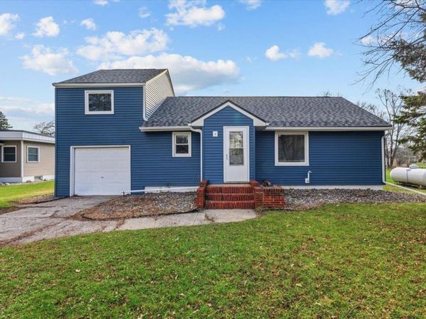 515 5th Street, Wyndmere, ND 58081