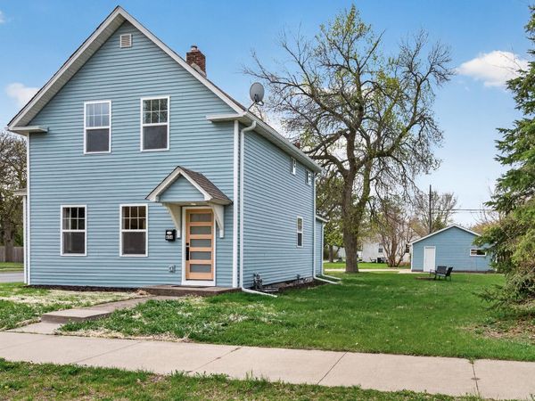 656 Madison Street, Anoka, MN 55303