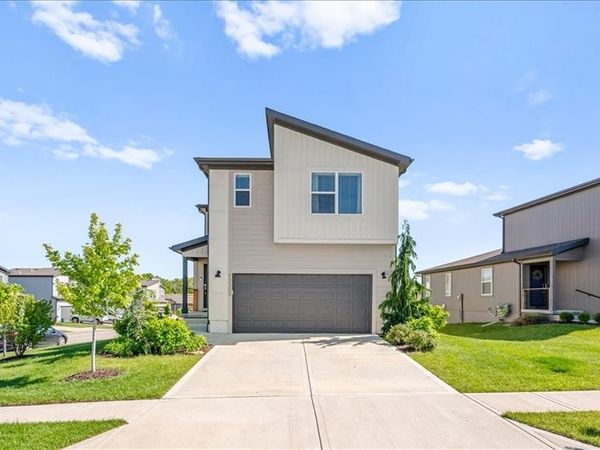 13303 W 180th Terrace, Overland Park, KS 66013