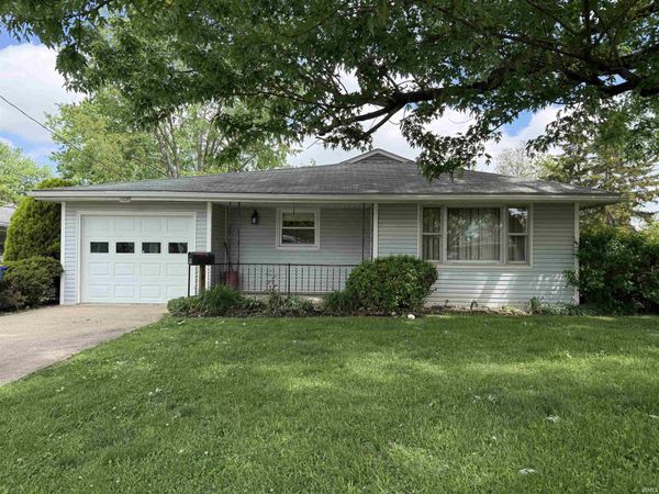 1221 24Th Street, Bedford, IN 47421