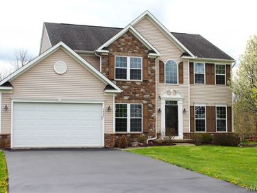 5860 Monaghan Lane, Clarence Center, NY 14032