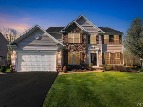 5860 Monaghan Lane, Clarence Center, NY 14032