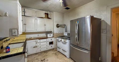 1356 83rd Ave, Oakland, CA 94621 Photo