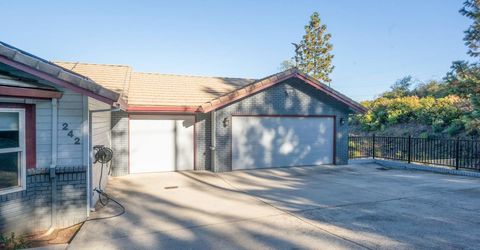 242 Montgomery Dr, Mokelumne Hill, CA 95245 Photo