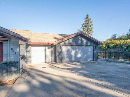 242 Montgomery Dr, Mokelumne Hill, CA 95245 Photo