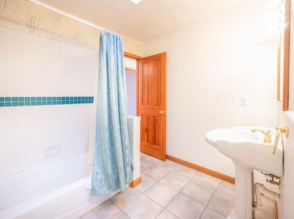 242 Montgomery Dr, Mokelumne Hill, CA 95245 Photo