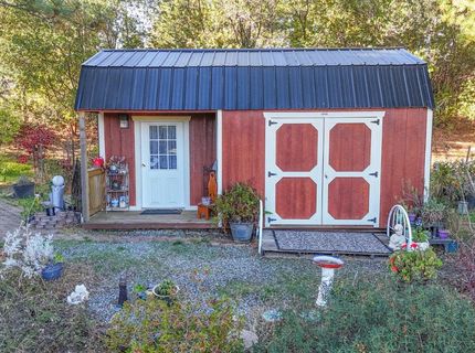 242 Montgomery Dr, Mokelumne Hill, CA 95245 Photo