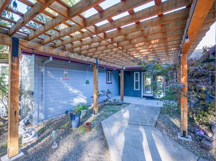 242 Montgomery Dr, Mokelumne Hill, CA 95245 Photo