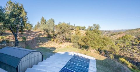 242 Montgomery Dr, Mokelumne Hill, CA 95245 Photo