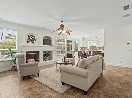10077 Cristo Dr, Sacramento, CA 95829 Photo