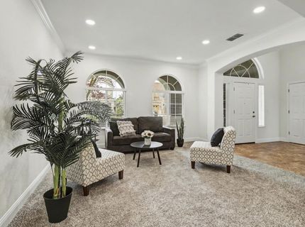 10077 Cristo Dr, Sacramento, CA 95829 Photo