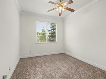 10077 Cristo Dr, Sacramento, CA 95829 Photo