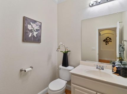 10077 Cristo Dr, Sacramento, CA 95829 Photo
