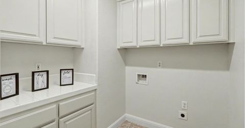 10077 Cristo Dr, Sacramento, CA 95829 Photo