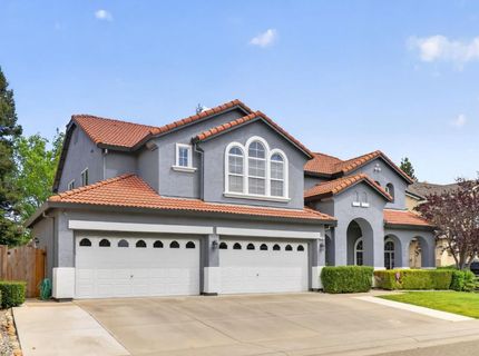 10077 Cristo Dr, Sacramento, CA 95829 Photo