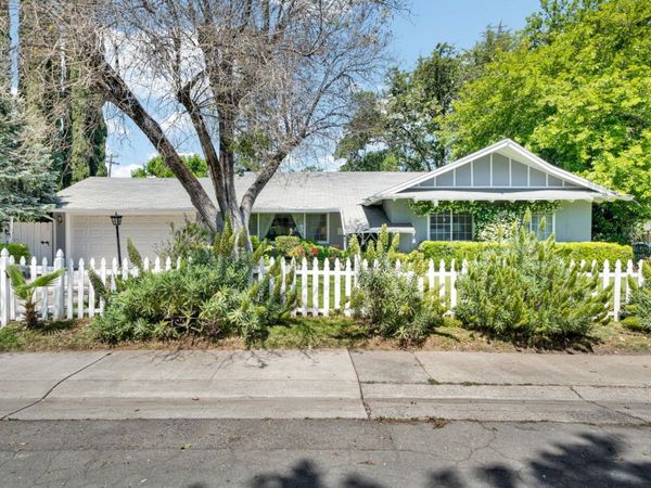6907 Auburn Blvd, Citrus Heights, CA 95621