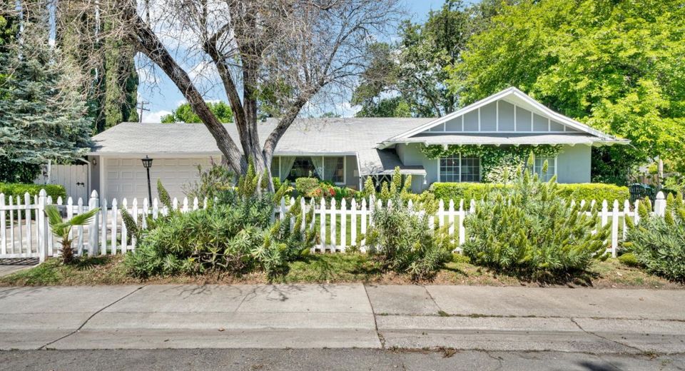6907 Auburn Blvd, Citrus Heights, CA 95621 Photo