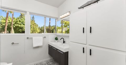 4935 Fair Oaks Blvd, Carmichael, CA 95608 Photo