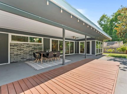 4935 Fair Oaks Blvd, Carmichael, CA 95608 Photo