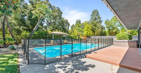 4935 Fair Oaks Blvd, Carmichael, CA 95608 Photo