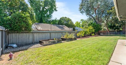 4935 Fair Oaks Blvd, Carmichael, CA 95608 Photo