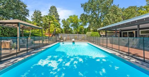 4935 Fair Oaks Blvd, Carmichael, CA 95608 Photo