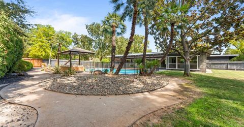 4935 Fair Oaks Blvd, Carmichael, CA 95608 Photo