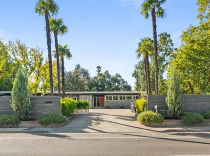 4935 Fair Oaks Blvd, Carmichael, CA 95608 Photo